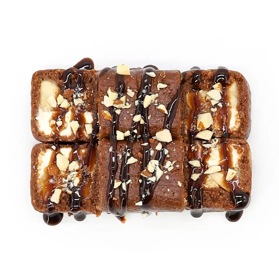 Сладкий ролл с бананом и шоколадом 